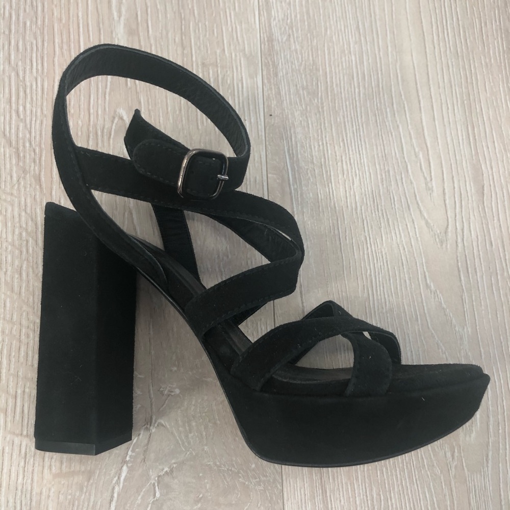 ELYSE WALKER Black Suede “Hedy” Strappy Sandals 37